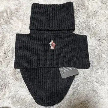 새상품 MONCLER 넥워머