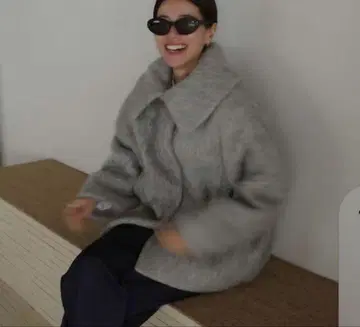 보우에 샤기 코트