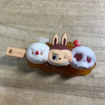 POP MART Wacky Mart 러브브 피규어 야키토리