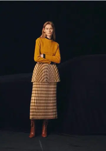 BELPER 플리츠 스커트