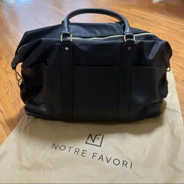 NOTRE FAVORI 블랙 보스턴 백
