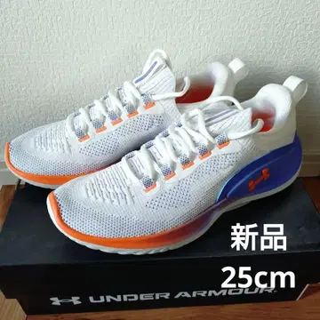 새상품 UNDER ARMOUR 스니커즈 플로우 다이나믹 25cm