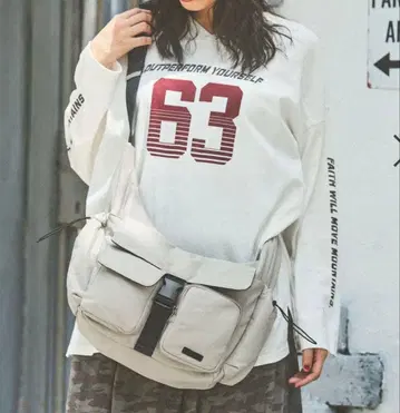 새상품 니코앤드 오리지널 PU 버클 숄더백 WEB 한정판