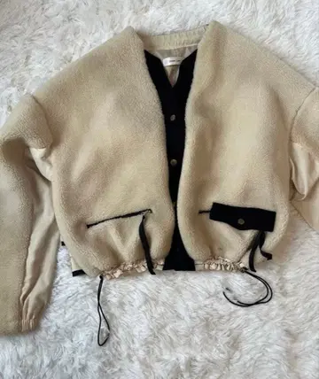 Eimee Law 보아 블루종 귀여운 프릴