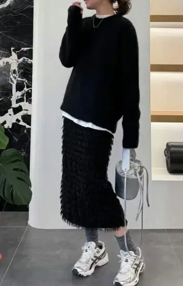 gypsohila 지프소피아 페더 스커트 블랙 36