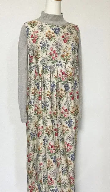 오리지널 일본산 고급 면 턱 원피스 (꽃무늬) Be