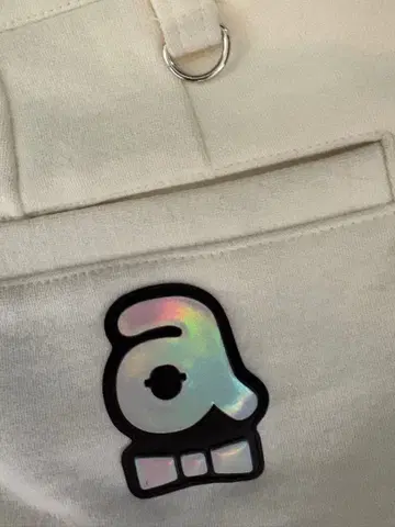 알치비오 화이트 비쥬 부착 스커트