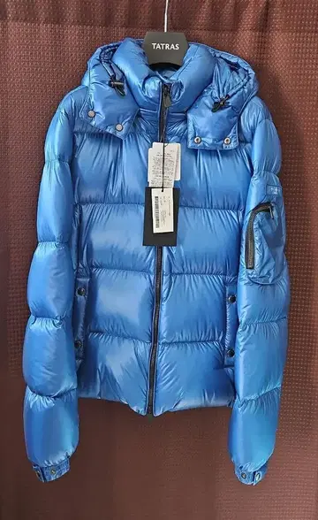 TATRAS 후드 부착 파랑 다운 자켓