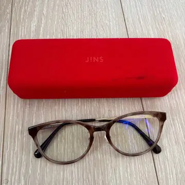 JINS 브라운 프레임 안경