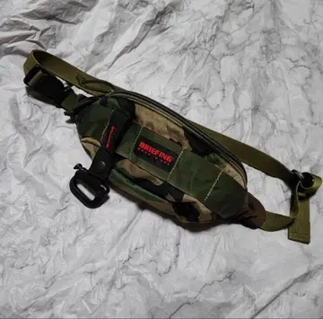 BRIEFING TRIPOD 바디백 카모플라쥬 USA제