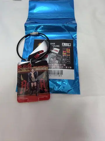 신일본 프로레슬링 블리스터형 시크릿 아크릴 키링 TAKESHITA