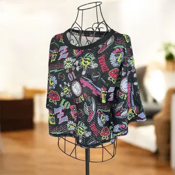 ZUMBA WE AR 올 패턴 메쉬 원단 상의 댄스 피트니스 요가