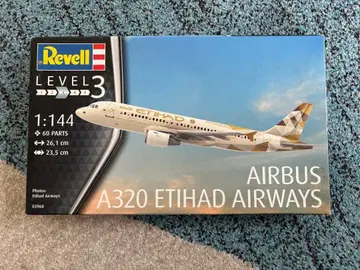 Revell Airbus A320 Etihad Airways 1:144