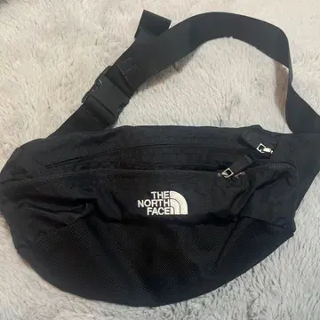 THE NORTH FACE 바디백 블랙
