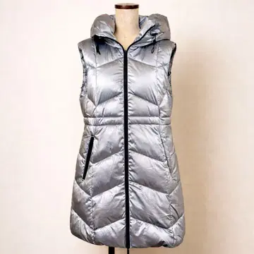 이탈리아제 실버 롱 다운 베스트 후드 부착 새상품