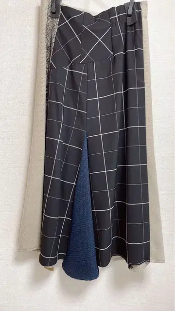 플레어 스커트 세트 블랙 체크 베이지 플리츠