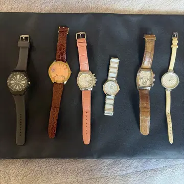 아날로그 손목시계 크리스탈 장식 블랙