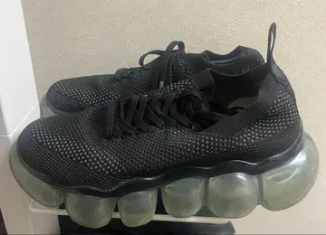 grounds 스니커즈