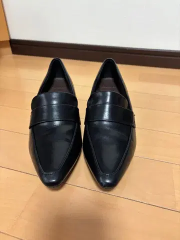 블랙 가죽 스틸레토 비즈니스 슈즈