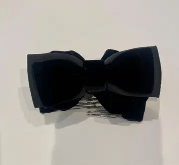 새상품급 거의 새상품 컴플렉스 비즈 더블 코움 벨로아 리본 블랙