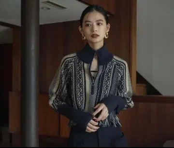 프린지 니트 스웨터 knuthmarf 크누스머프