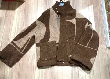 knuthmarf 크누스머프 아우터 브라운