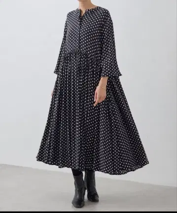 비어즐리 도트 개더 원피스 사이즈 1