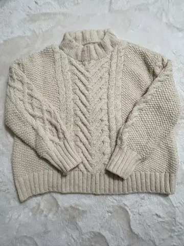 손뜨개질 울 100% 케이블 니트 스웨터 아이보리