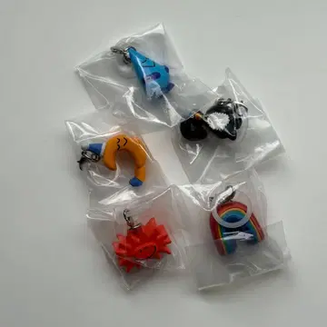 Daisuke Kondo 메지루시 액세서리 5점