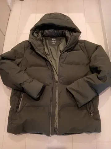 유니클로(UNIQLO) 후드 부착 다운 자켓 XL 올리브