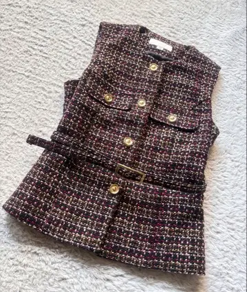 ZARA 벨트 포함 트위드 베스트 골드 버튼