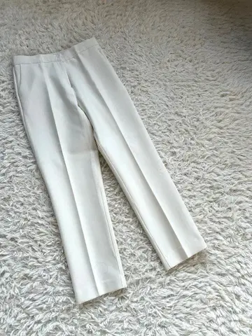 styledeli 화이트 테이퍼드 슬랙스