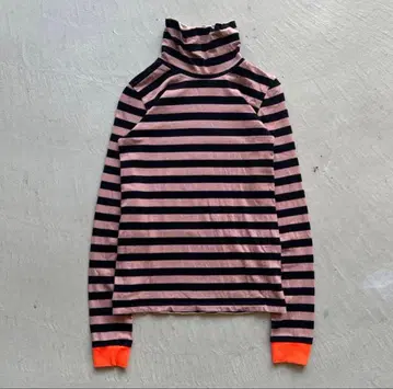 00s a.p.c 보더 하이넥 보더 터틀넥