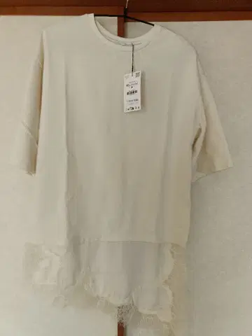 ZARA 레이스 T셔츠