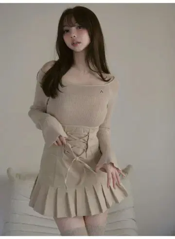 하이 웨이스트 벨루어 미니 드레스 베이지 andmary