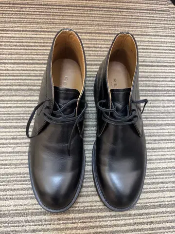 리걸 블랙 가죽 처카 부츠 거의 미사용