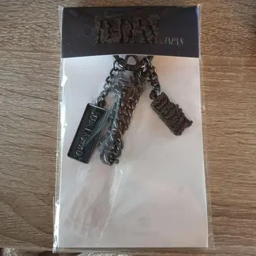 새상품 미개봉품 SUGA Agust D D-DAY 체인 홀더