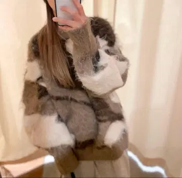 샤기 자카드 니트