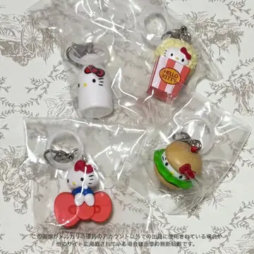 헬로키티 아메리칸 디자인 메지루시 액세서리