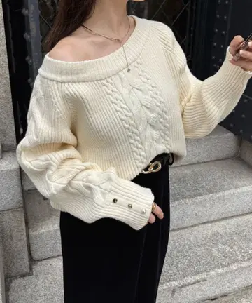 Thevon. 보트넥 케이블 니트 아이보리