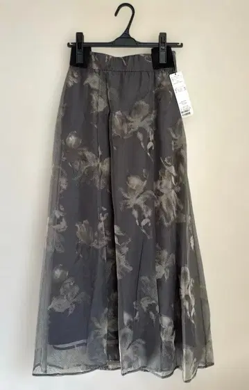 새상품 코코딜 오간자 플로키 스커트 롱 스커트