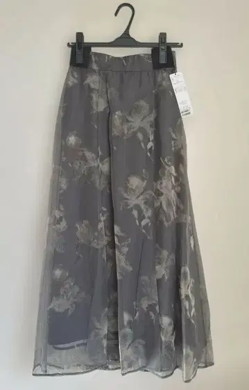 새상품 코코딜 오간자 플로키 스커트 롱 스커트