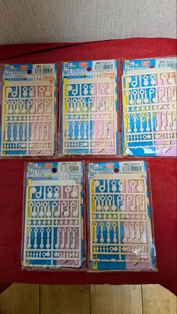 피규어 조인트 퓨어 화이트. 라이트 프레쉬