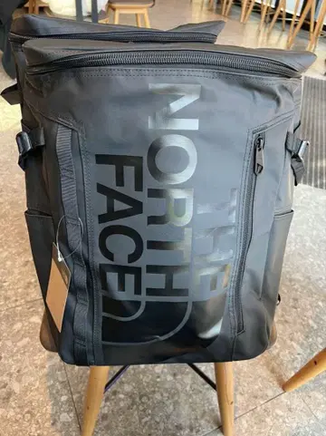 THE NORTH FACE 방수 백팩 블랙