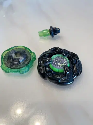 헬즈체인 메탈 코트 블랙 베이블레이드 x