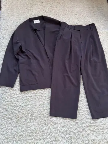 PUBLIC TOKYO 자켓/와이드 팬츠 셋업