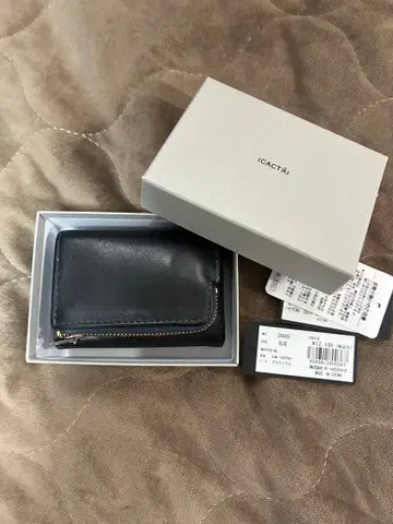 (CACTA) 블랙 가죽 컴팩트 지갑