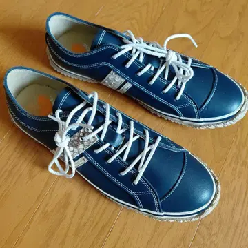 SPINGLE MOVE 네이비 스니커즈 M 사이즈