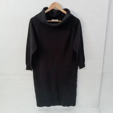 1.5 S766P 로리즈팜 니트 원피스 M