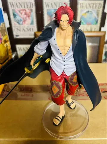 원피스 제일복권 신 사황 A상 샹크스 피규어